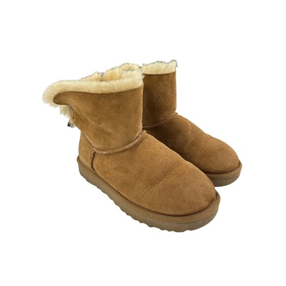 UGGS - Bailey Bow Suede Sheepskin Ankle Boots in Caramel Brown - Picture 1 of 8